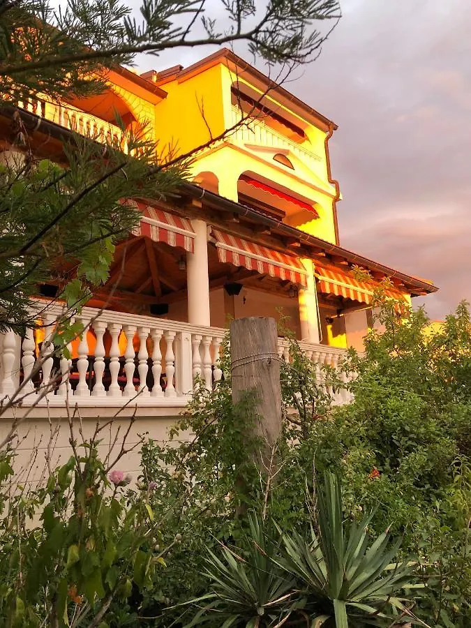 Sunshine Apartment Barbat na Rabu